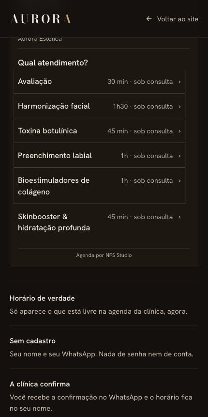 Tela do celular mostrando a lista de procedimentos da Aurora com a duração de cada um.